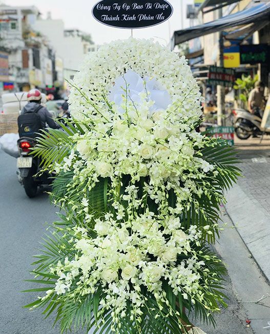 hoa tang lễ đẹp hạ long quảng ninh 